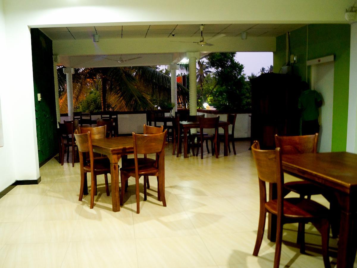 Sayurima Beach Hotel 아항가마 외부 사진